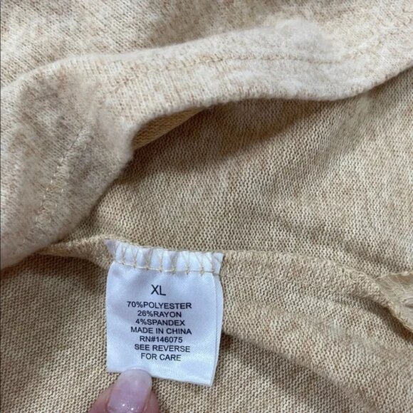 Sweet Romeo Star Knit Slouch Dolman Sweater - Picture 8 of 11